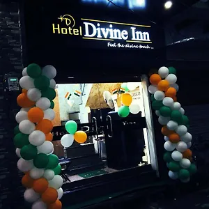 ** Hotel Divine India